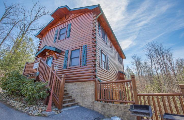 גטלינבורג Standing Bear Lodge מראה חיצוני תמונה