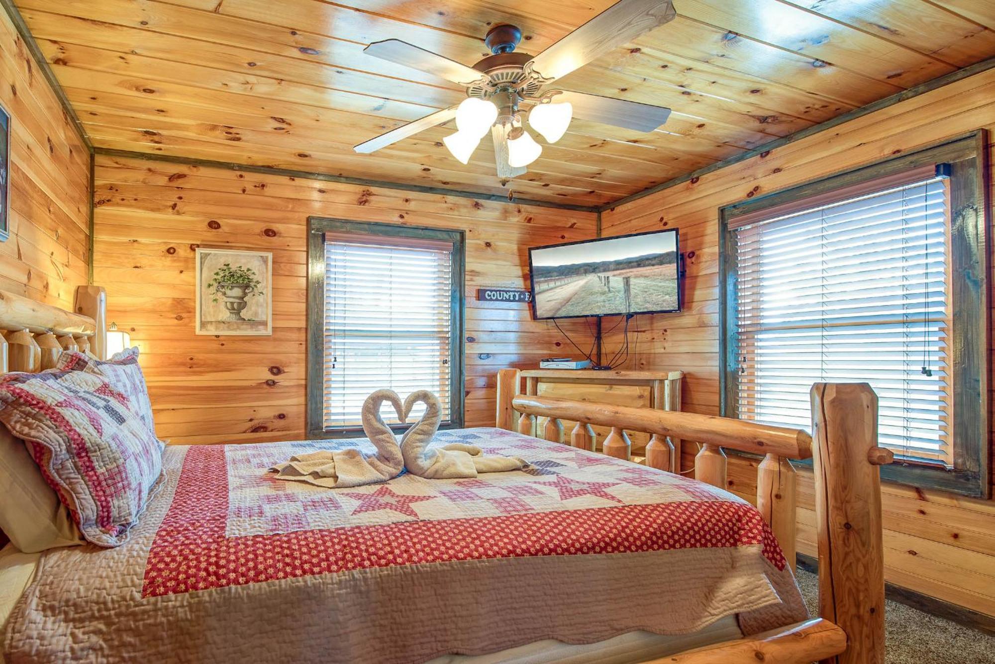 גטלינבורג Standing Bear Lodge מראה חיצוני תמונה