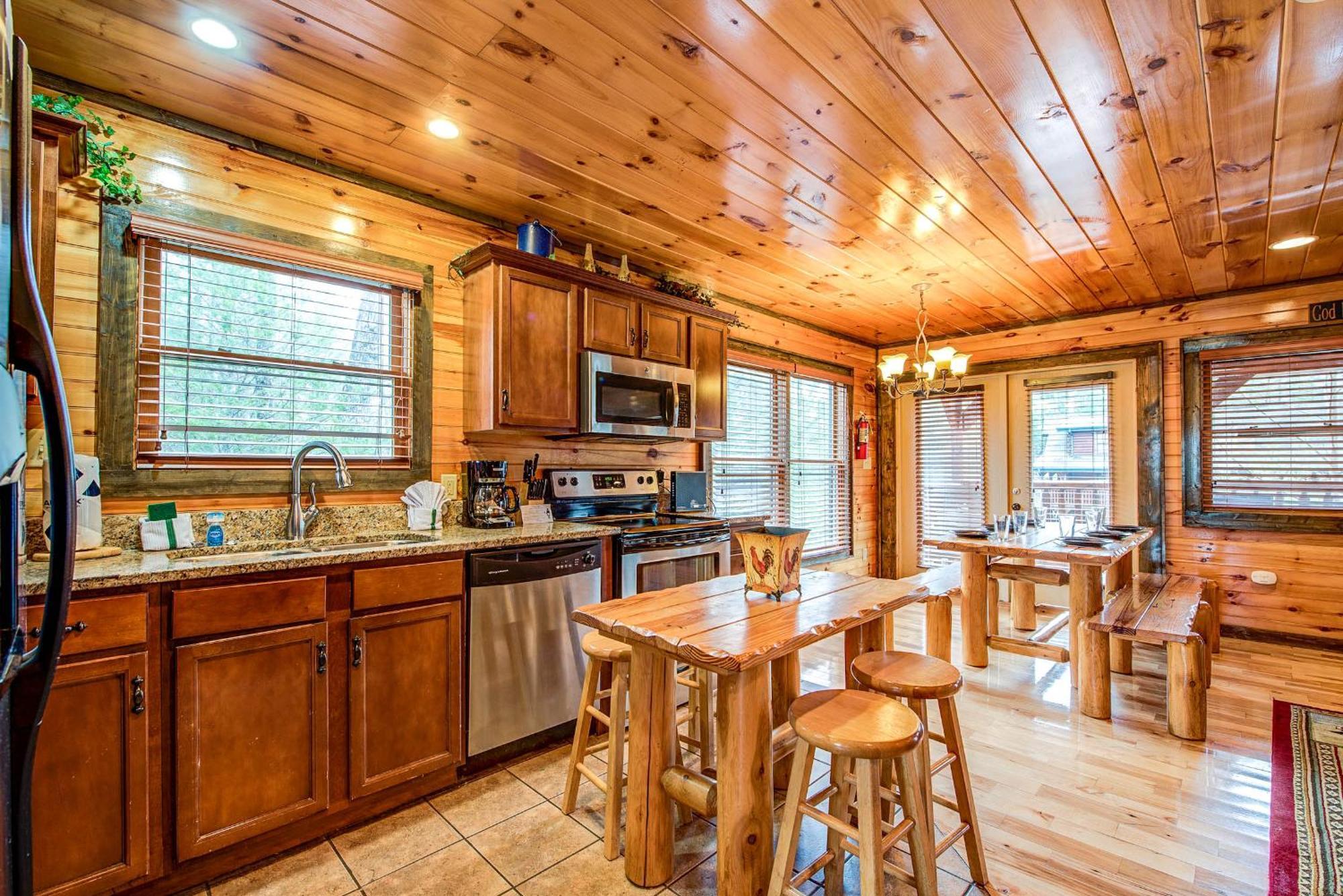 גטלינבורג Standing Bear Lodge מראה חיצוני תמונה
